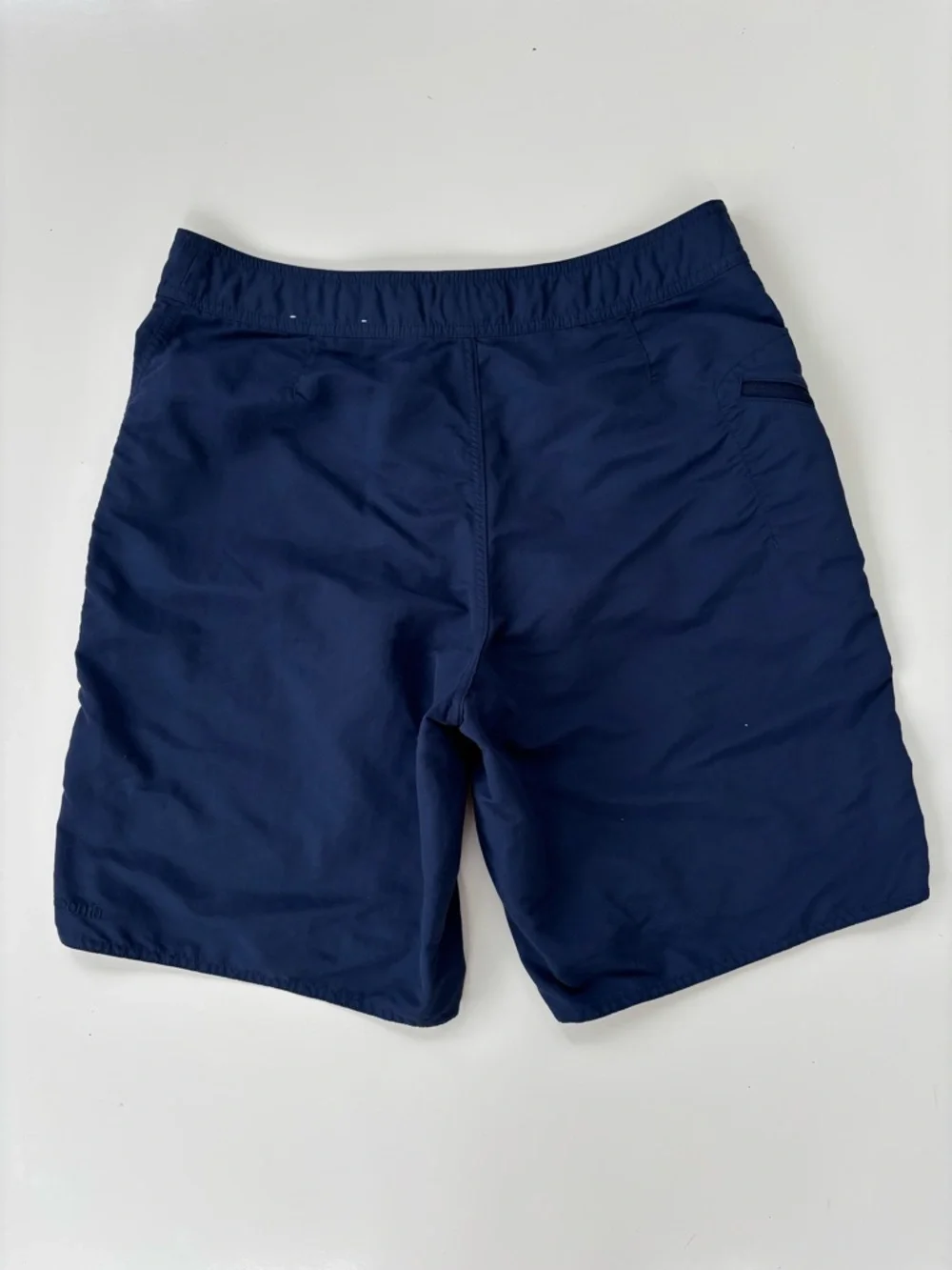 Patagonia Men’s Navy Blue Wavefarer II Board Shorts Surf Swim Size 32